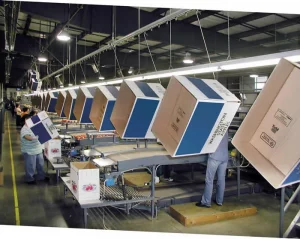 Con componentes de conveyor Pacline arma tu propia movilidad aérea de producto en planta 4 componentes de conveyor Pacline sistema aereo PAC-LINE planta industrial overhead